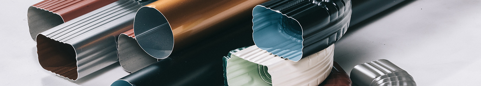 SP_gutter_downspouts_and_elbows_assorted_colors_product_shot_39A7352_300h.jpg